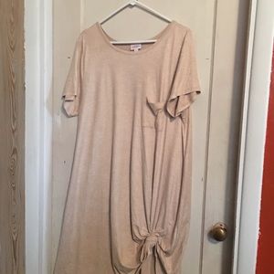 Carley new with out tag